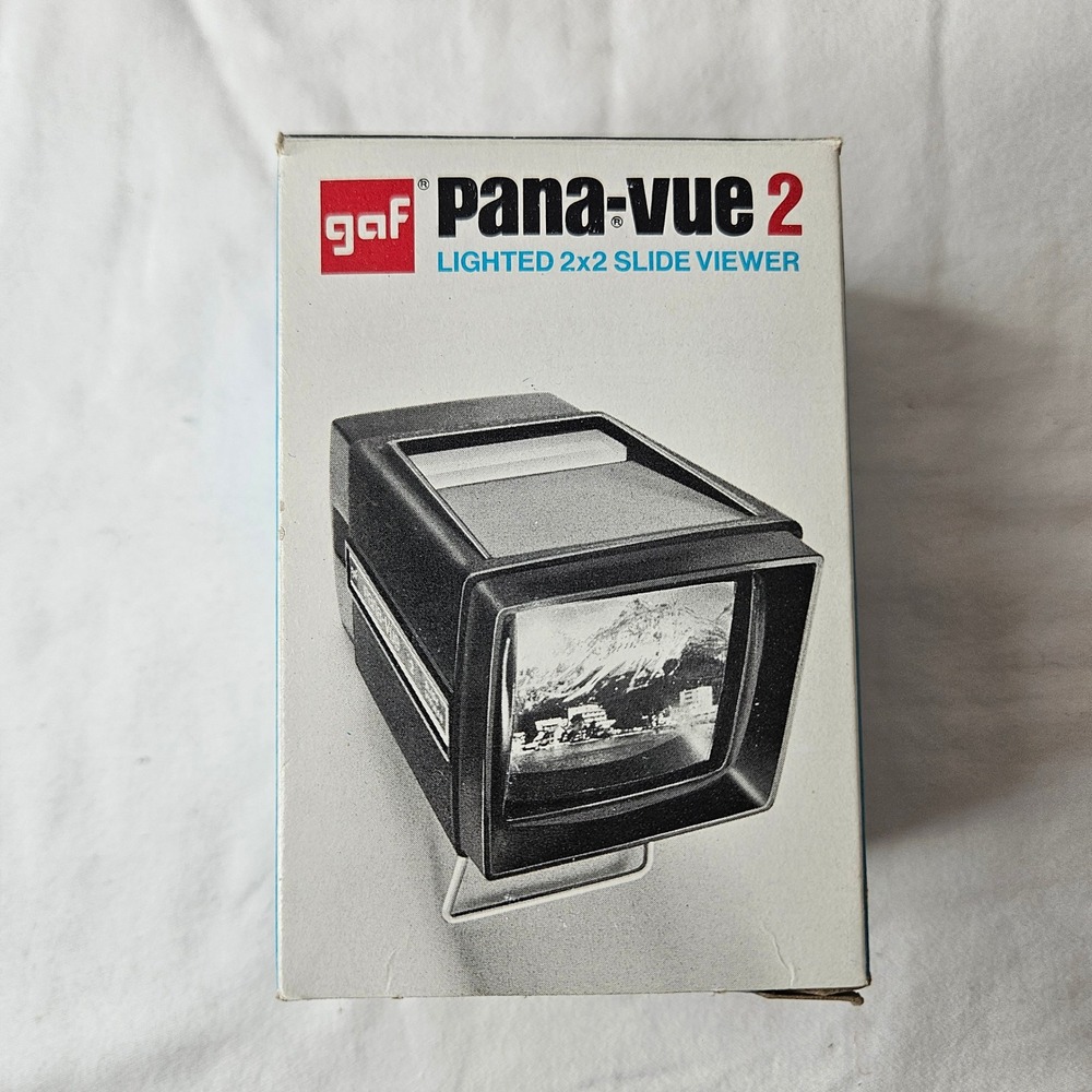GAF Pana-Vue 2 Lighted 2x2 Slide Viewer Vintage 35mm 126 Super Slides Box 6562